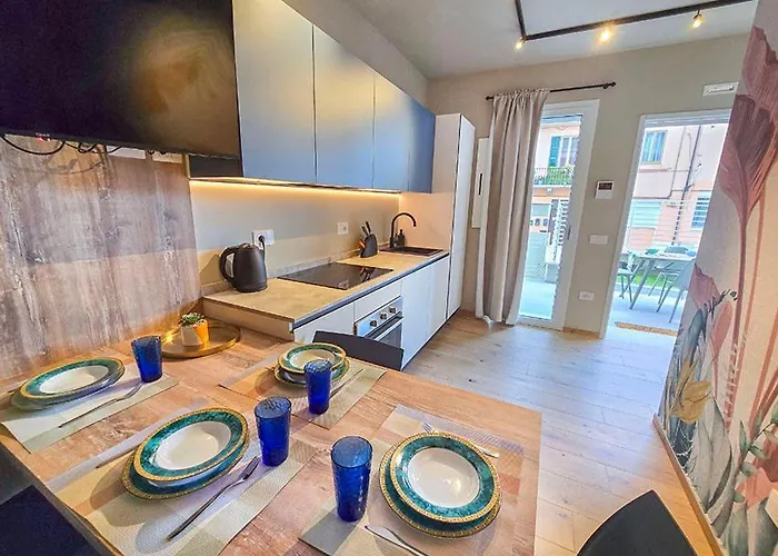 Incantevole Bilocale Giusy Con Posto Auto Lägenhet